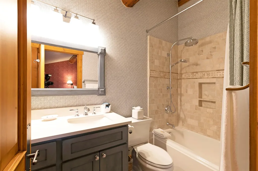 752 Pallo Trail Hamilton MT 59840