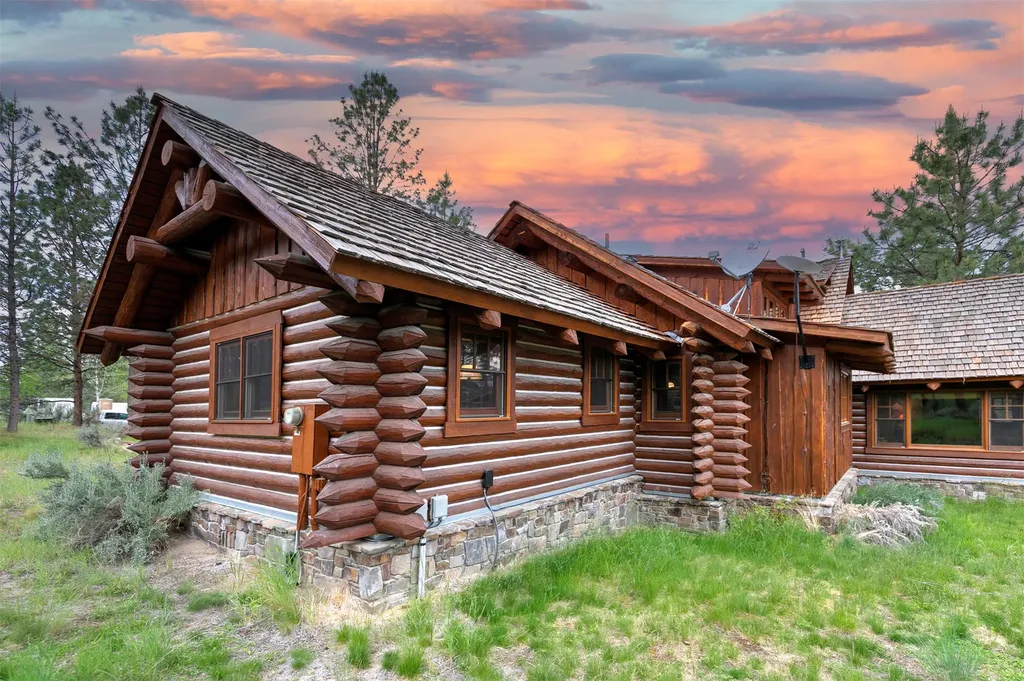 752 Pallo Trail Hamilton MT 59840