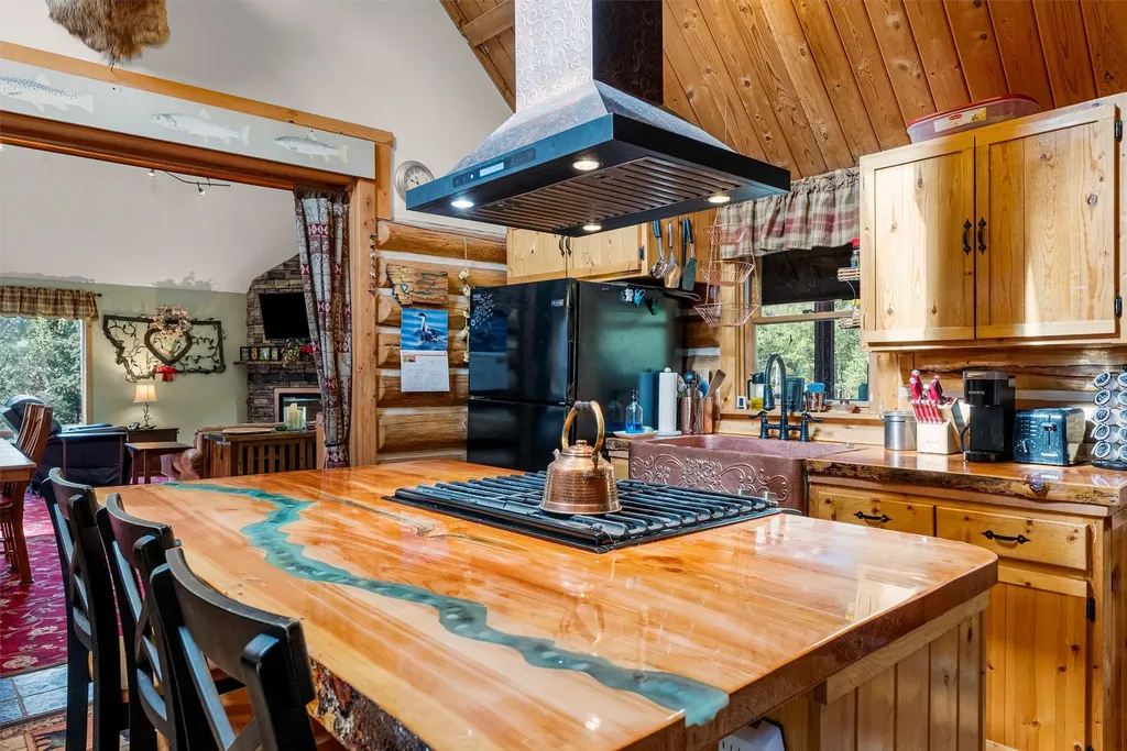 20 Sawmill Fishing Road Clinton MT 59825