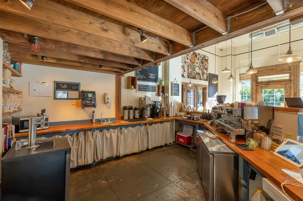 503 1st Avenue N Great Falls MT 59401