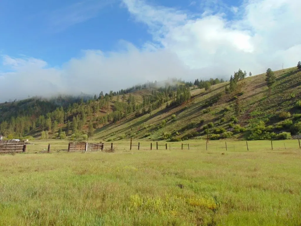 27235 Lazy Springs Road Clinton MT 59825