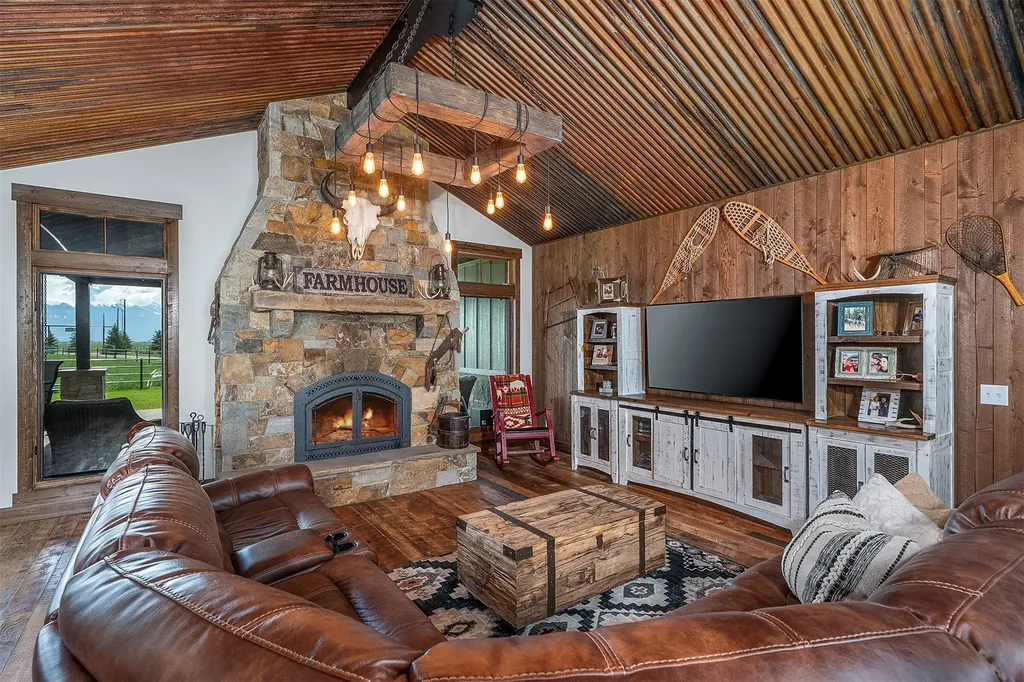 45331 Turnquist Road Ronan MT 59864