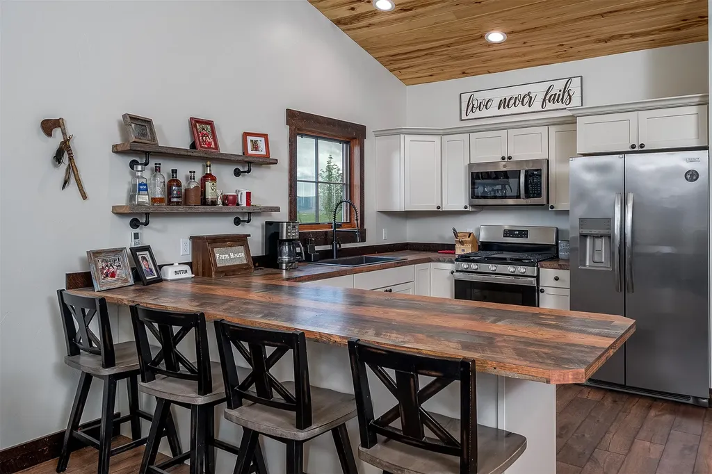 45331 Turnquist Road Ronan MT 59864