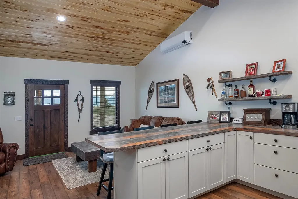 45331 Turnquist Road Ronan MT 59864
