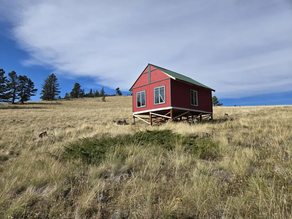 Nhn Outer Loop Road Cascade MT 59421