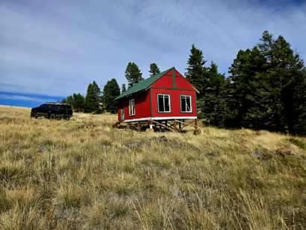 Nhn Outer Loop Road Cascade MT 59421