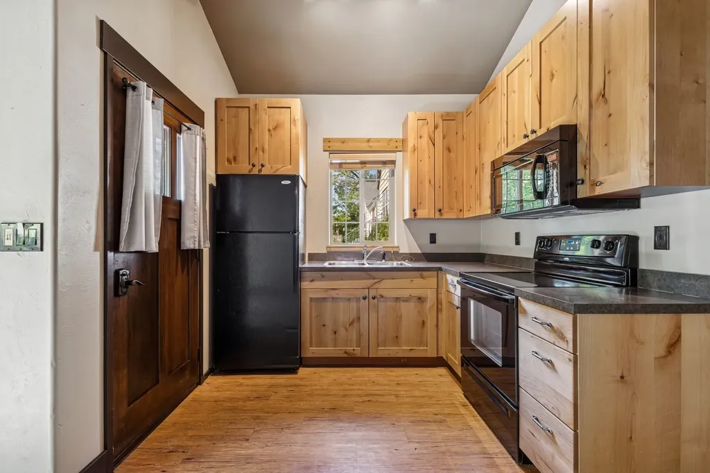 119 5th Avenue W Kalispell MT 59901