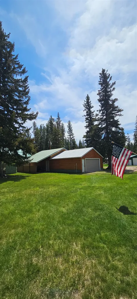 218 Hudson Lane Lincoln MT 59639