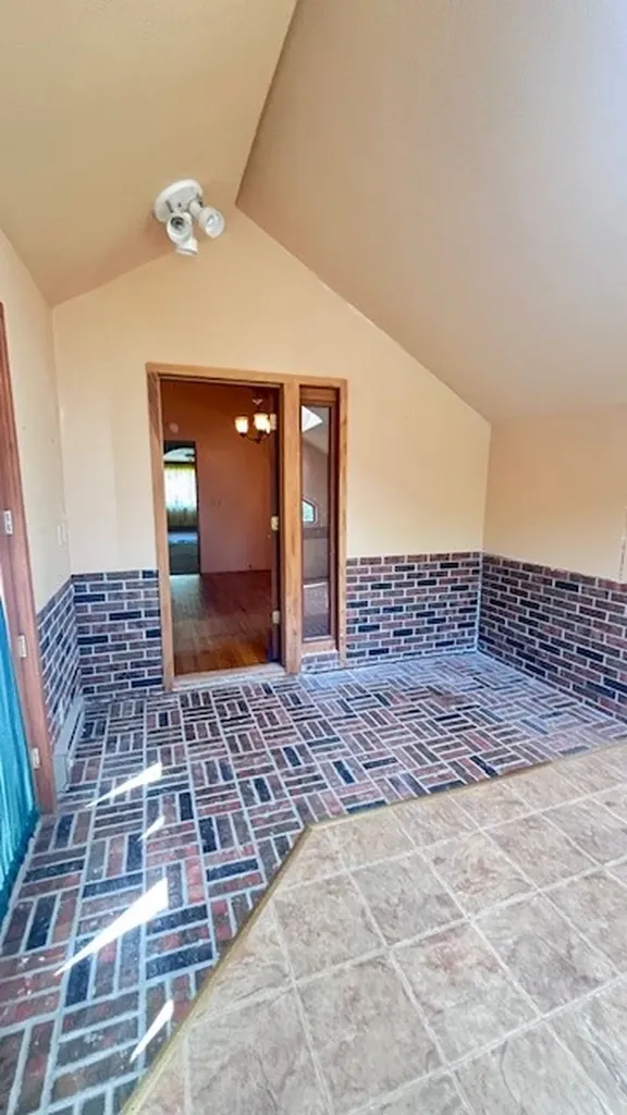 324 7th Avenue S Shelby MT 59474