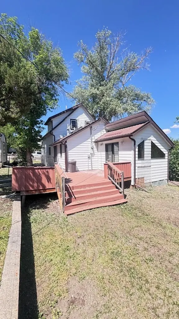 324 7th Avenue S Shelby MT 59474