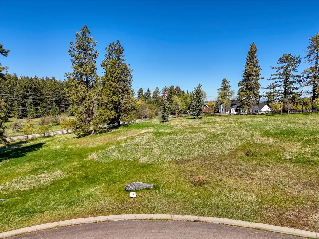 153 Fox Run Court Bigfork MT 59911