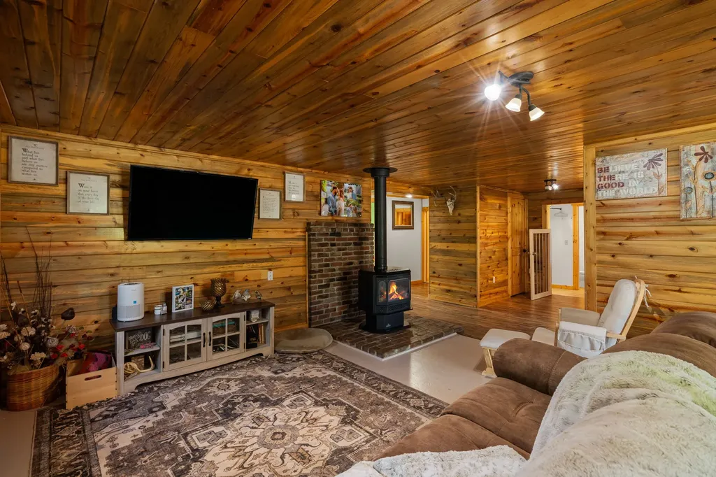 234 Mill Creek Road Sheridan MT 59749