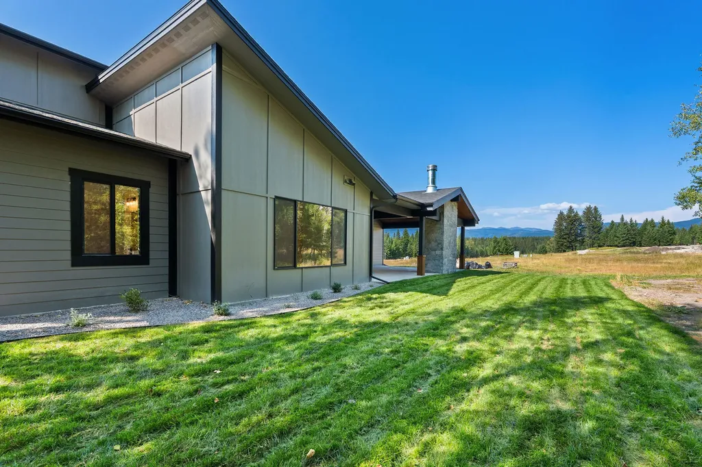 292 Turnberry Terrace Columbia Falls MT 59912