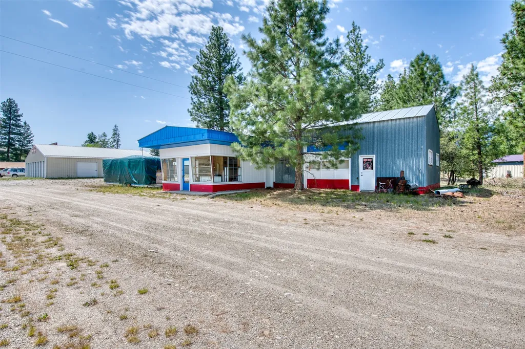 3565 Us Highway 93 S Darby MT 59829