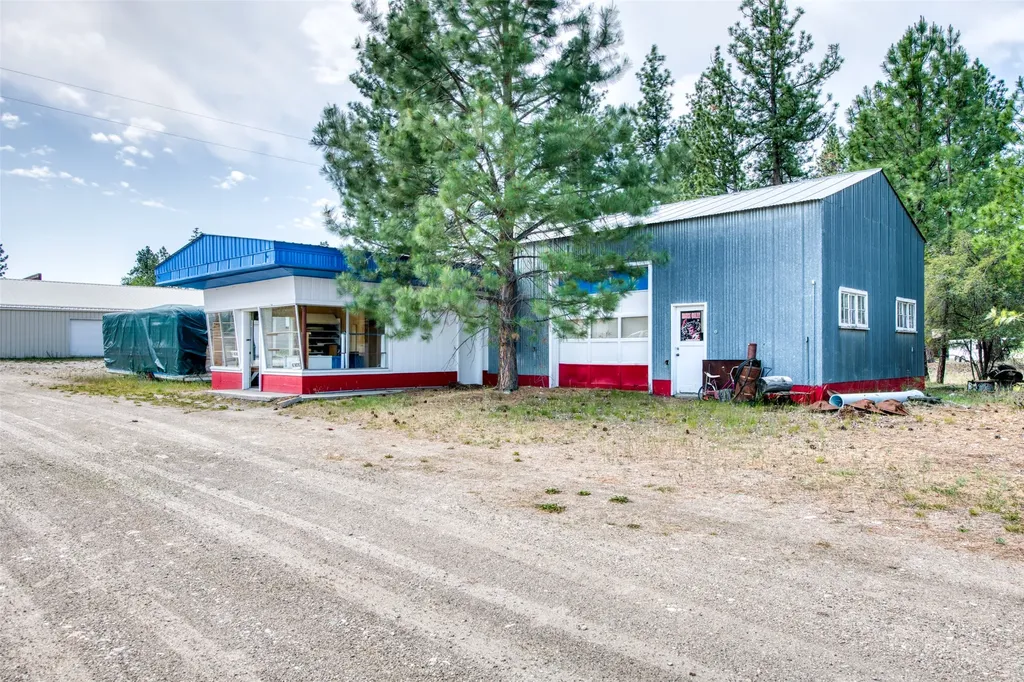 3565 Us Highway 93 S Darby MT 59829