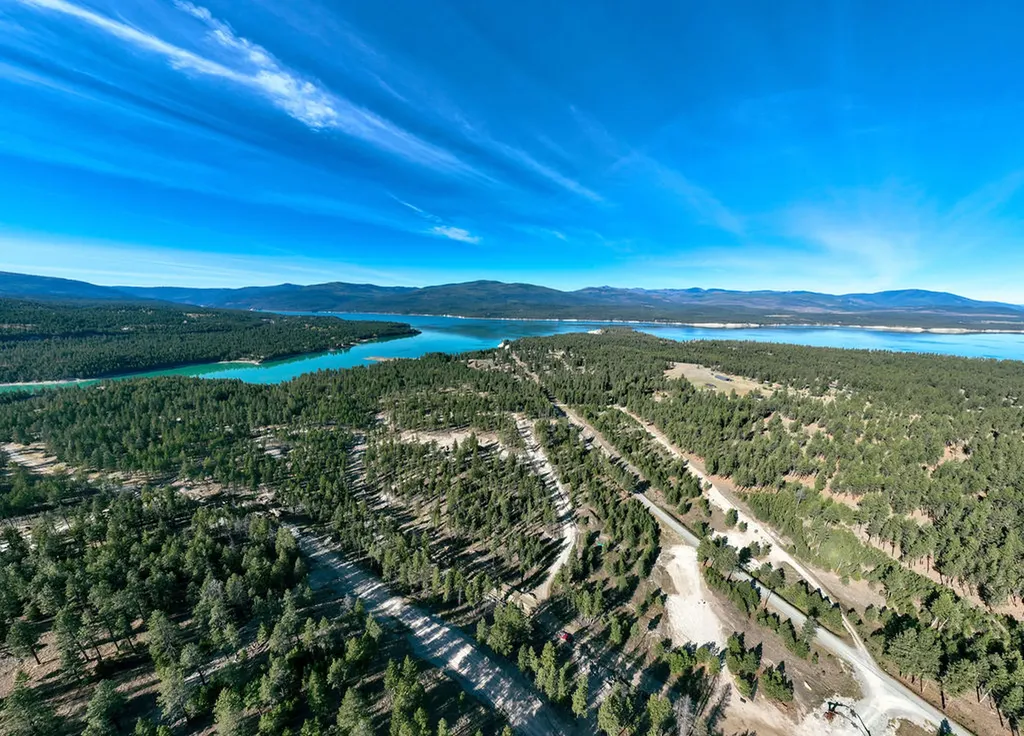 Lot 18 Lake Heights Eureka MT 59917