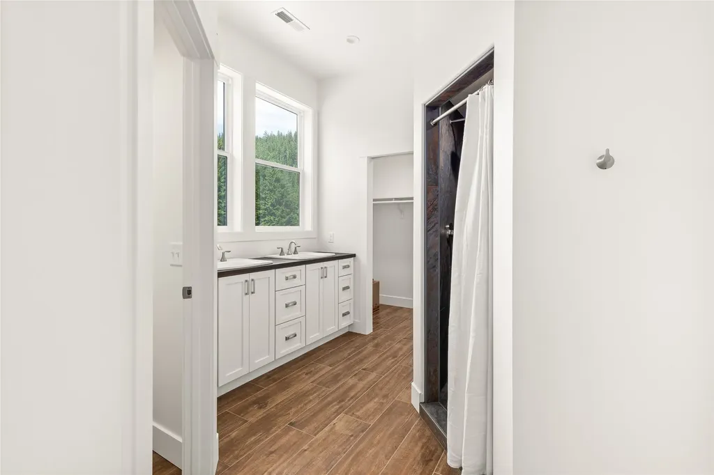 189 Blue Creek Road Heron MT 59844