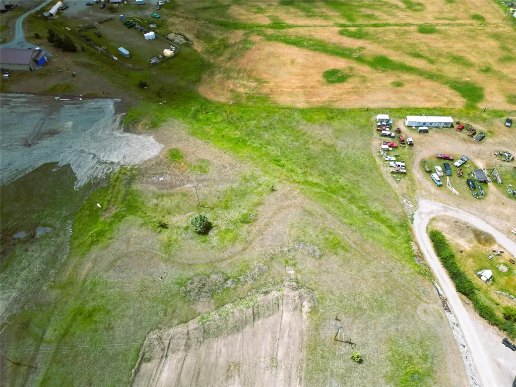 4 Acres Highway 93 Eureka MT 59917