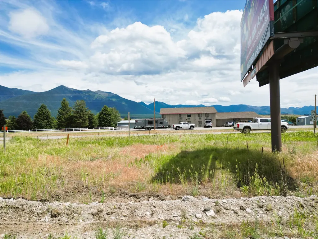 4 Acres Highway 93 Eureka MT 59917