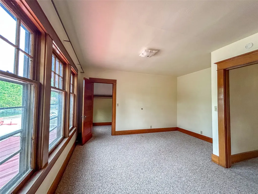 412 1st Avenue E Eureka MT 59917