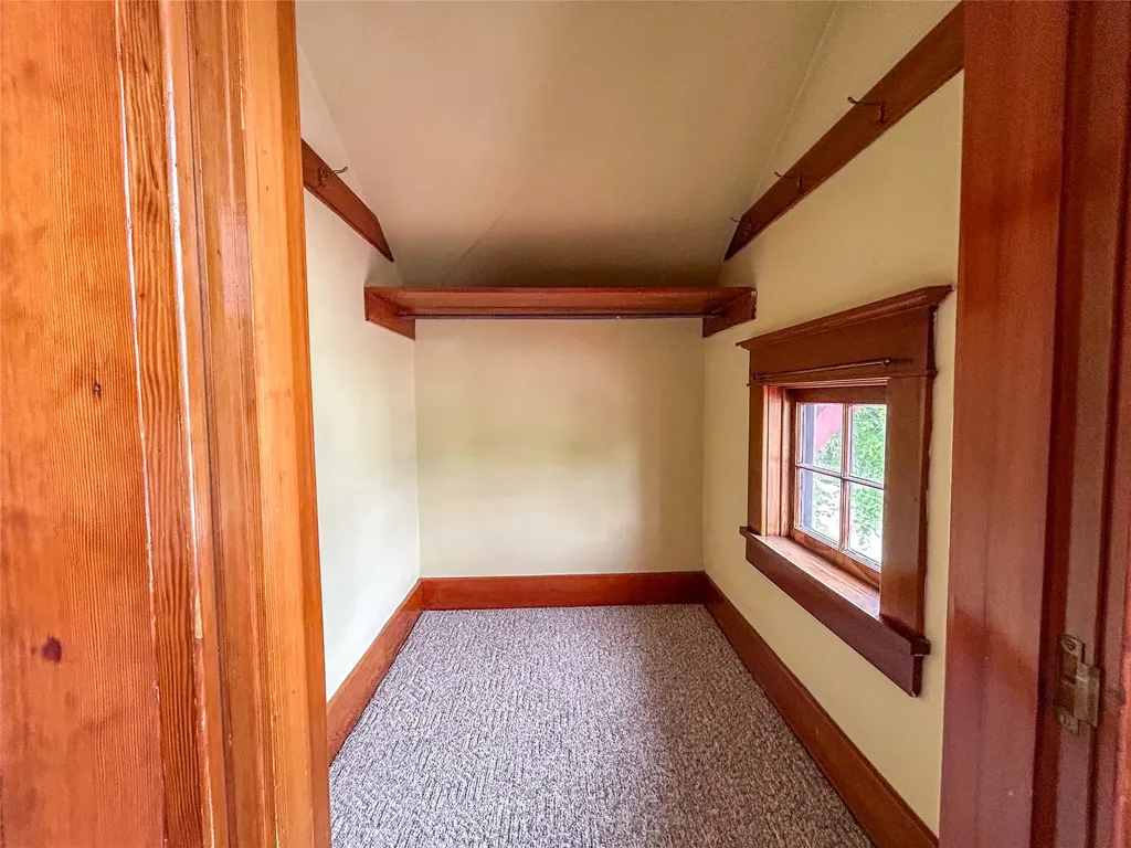 412 1st Avenue E Eureka MT 59917