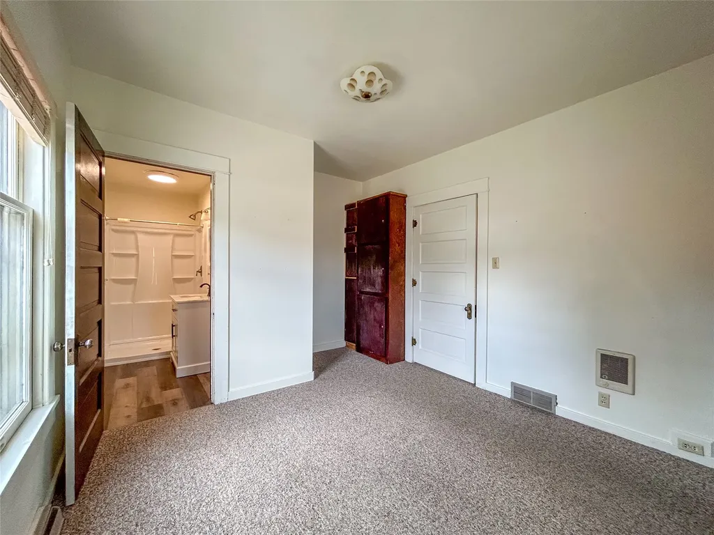 412 1st Avenue E Eureka MT 59917