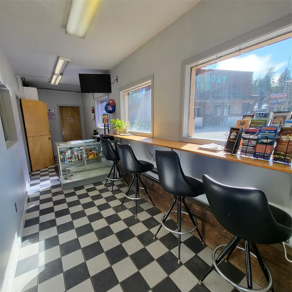 8539 Montana Highway 35 Bigfork MT 59911