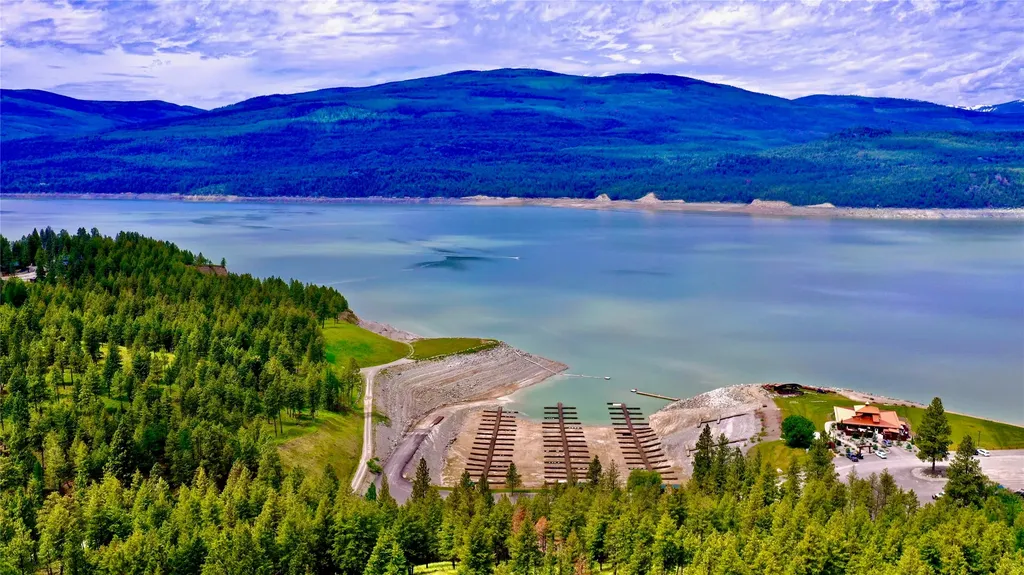 245 Kokanee Drive E Rexford MT 59930