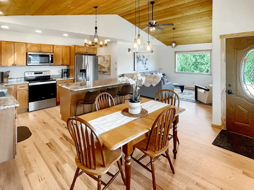 245 Kokanee Drive E Rexford MT 59930