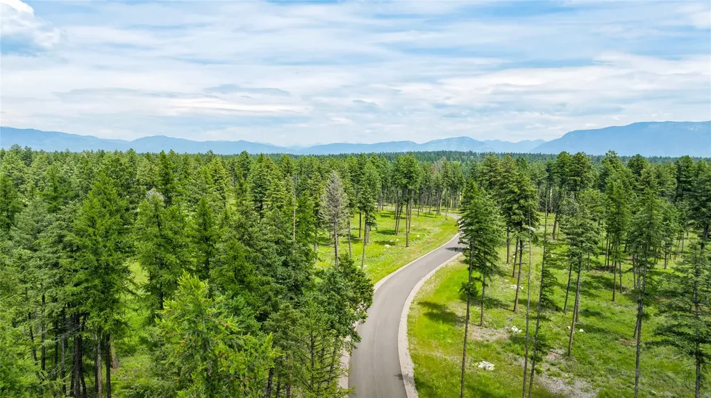284 Layton Road Whitefish MT 59937