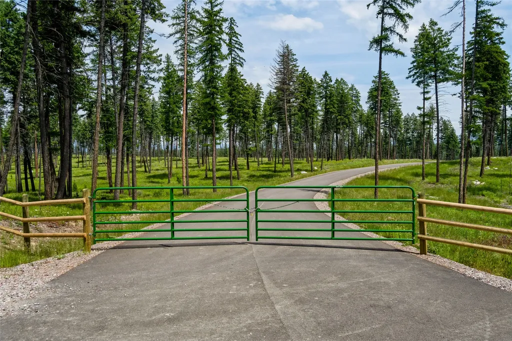 289 Layton Road Whitefish MT 59937