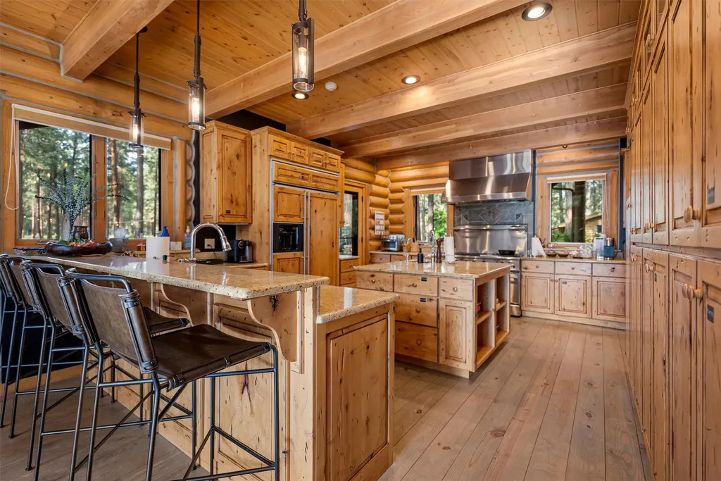 24 Russell Drive Hamilton MT 59840