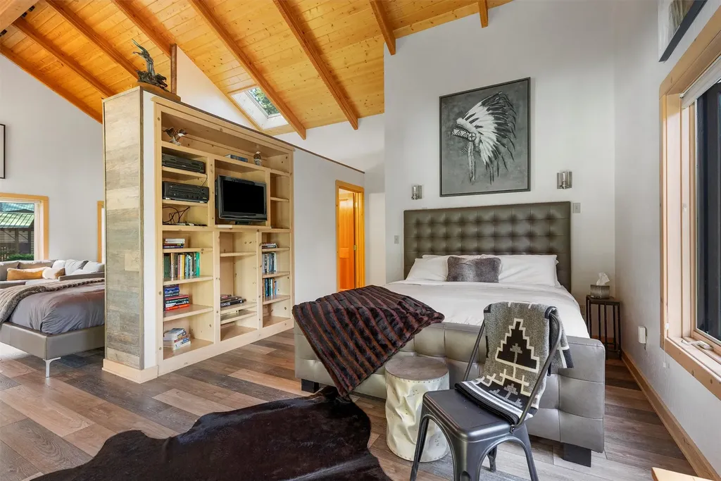 24 Russell Drive Hamilton MT 59840