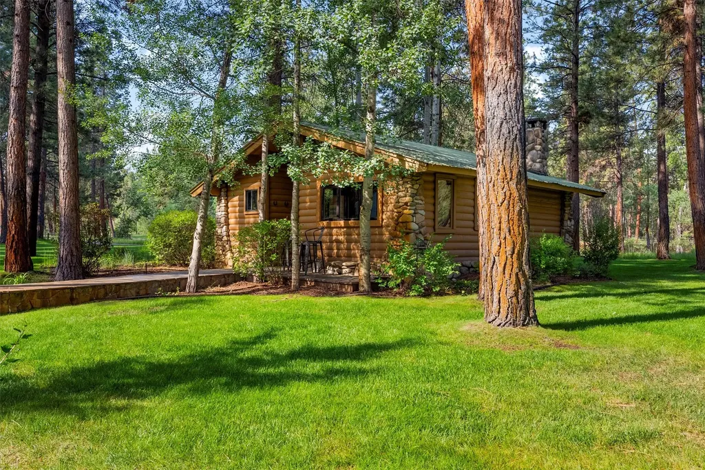 24 Russell Drive Hamilton MT 59840