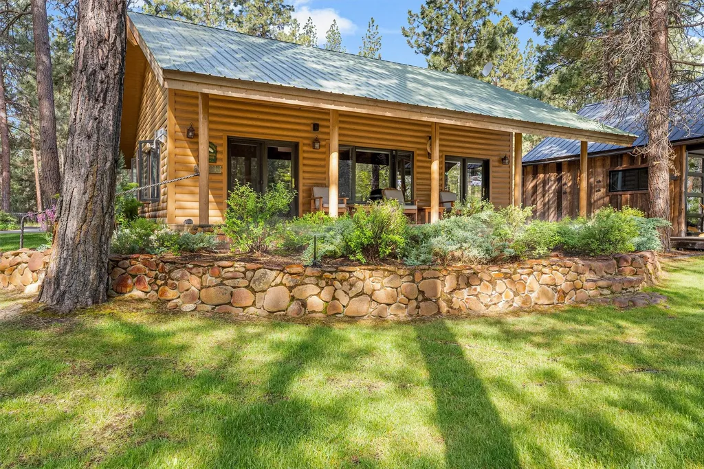 24 Russell Drive Hamilton MT 59840