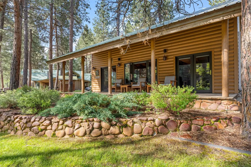 24 Russell Drive Hamilton MT 59840