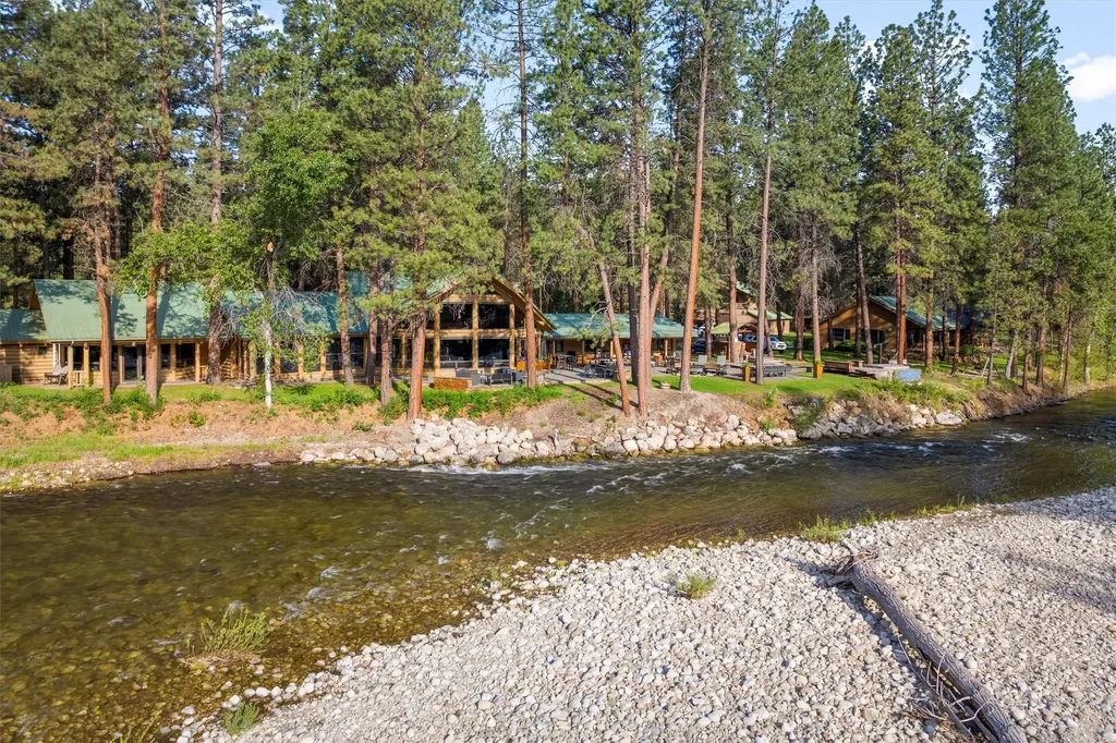 24 Russell Drive Hamilton MT 59840