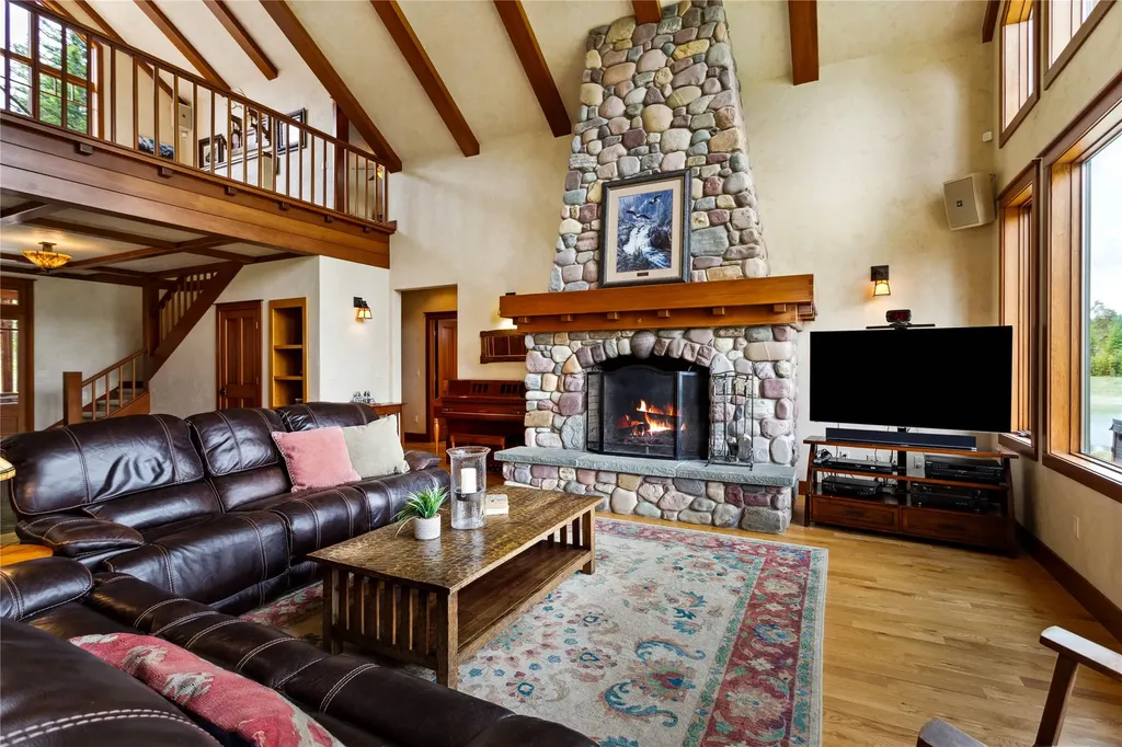 1029 Lake Of The Woods Lane Bigfork MT 59911