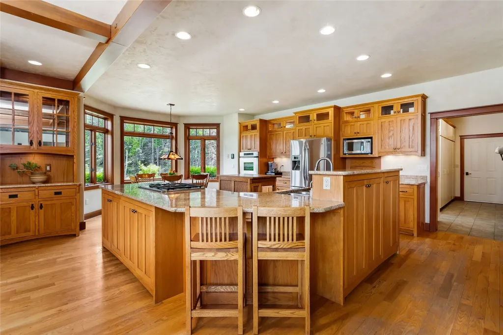1029 Lake Of The Woods Lane Bigfork MT 59911