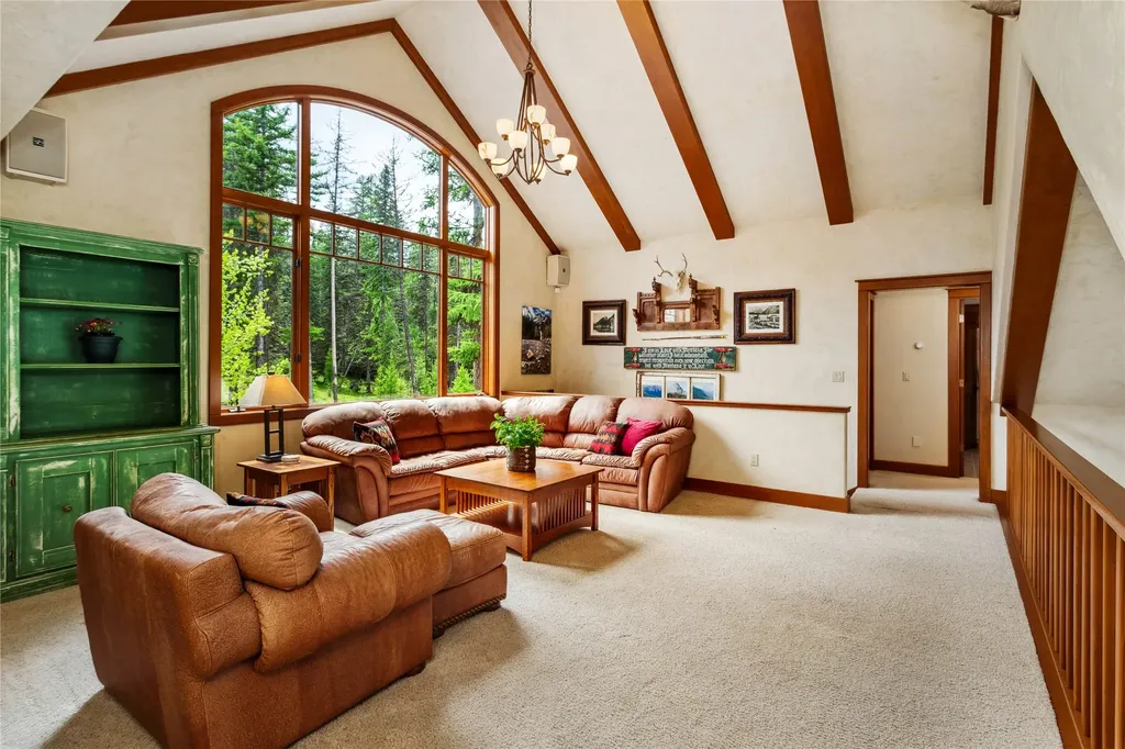 1029 Lake Of The Woods Lane Bigfork MT 59911