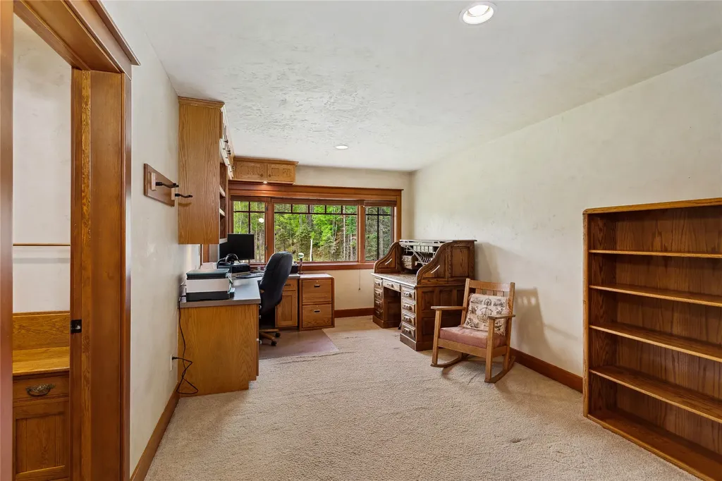 1029 Lake Of The Woods Lane Bigfork MT 59911