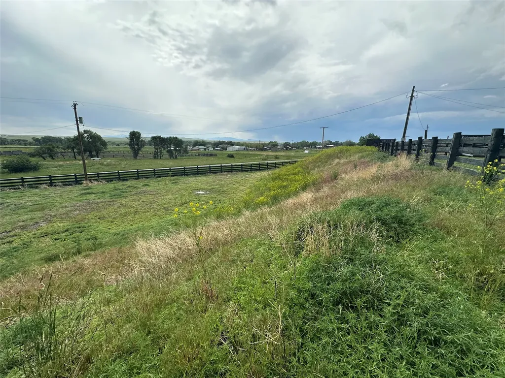 508 Hawkeye Road Harlowton MT 59036