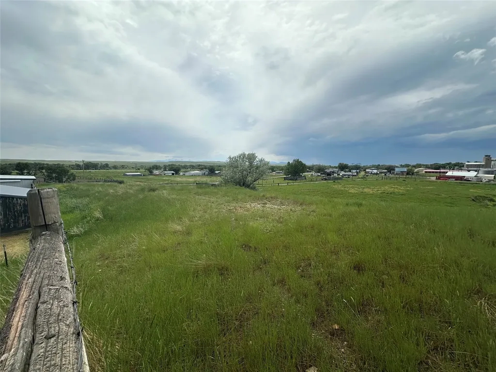 508 Hawkeye Road Harlowton MT 59036
