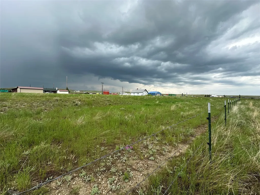 508 Hawkeye Road Harlowton MT 59036
