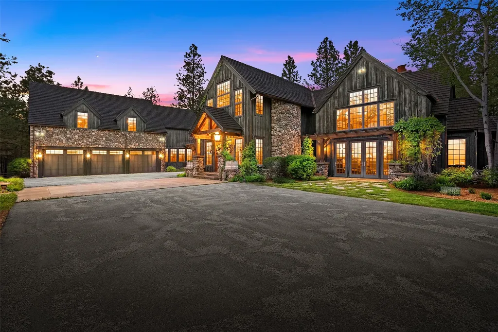 594 Bunkhouse Road Darby MT 59829