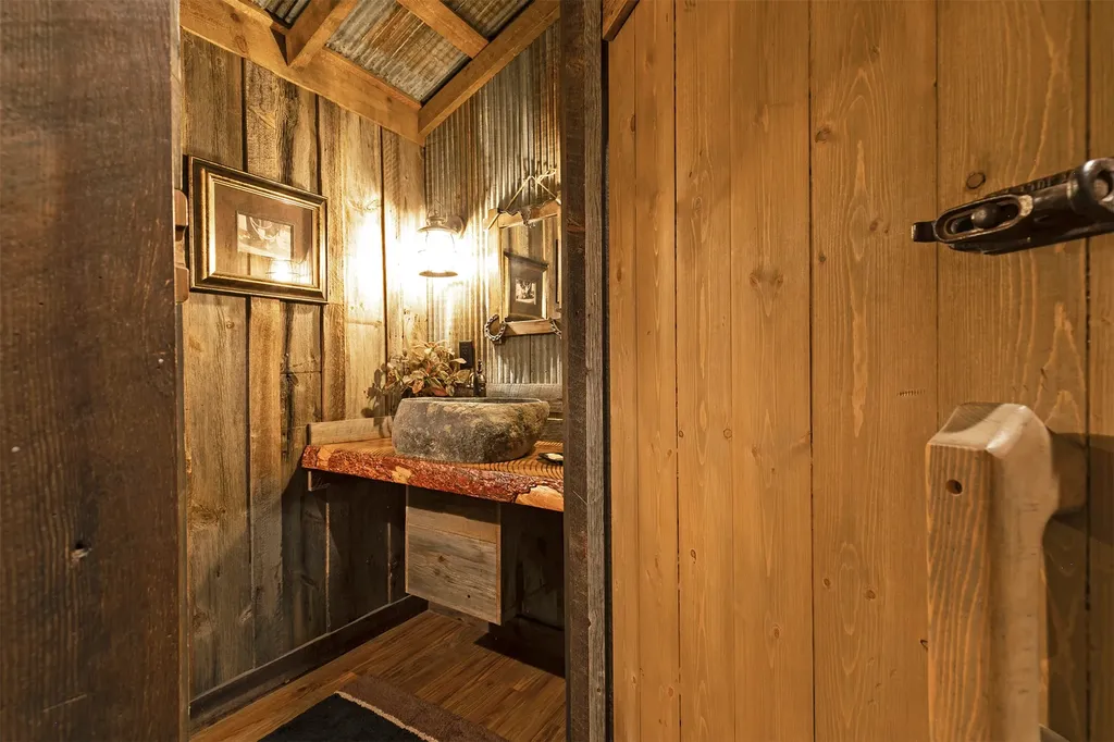 711 Middle Burnt Fork Road Stevensville MT 59870