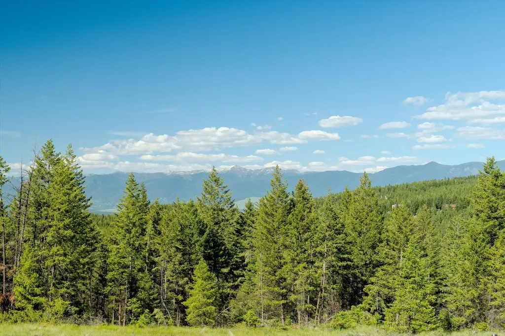 747 Grand View Drive Rexford MT 59930