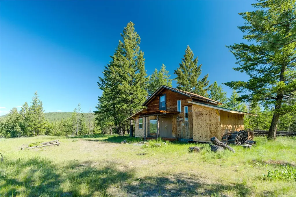 747 Grand View Drive Rexford MT 59930