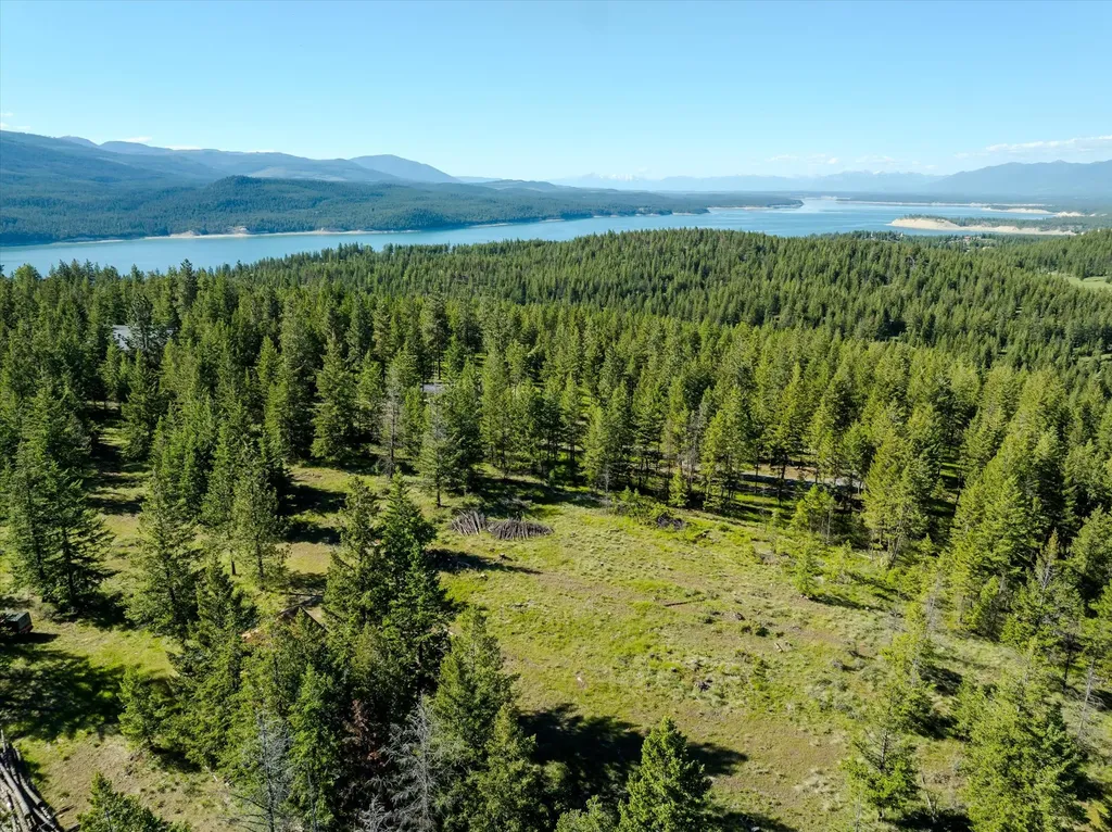 747 Grand View Drive Rexford MT 59930