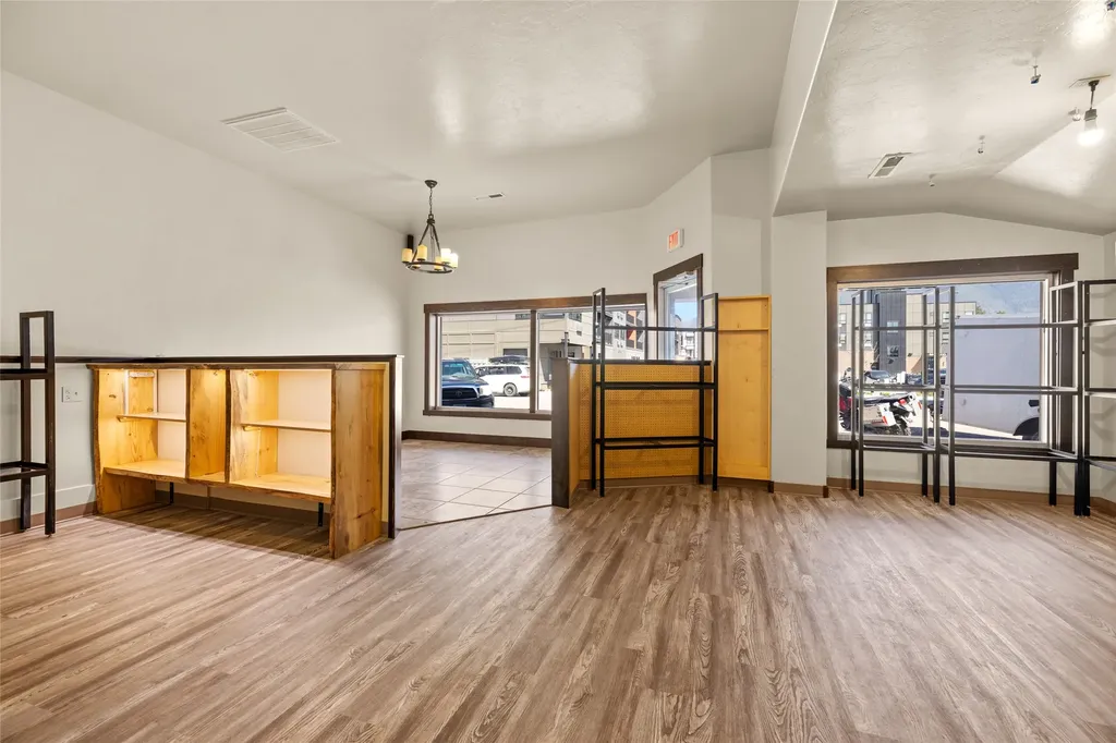 520 1st Avenue W Columbia Falls MT 59912